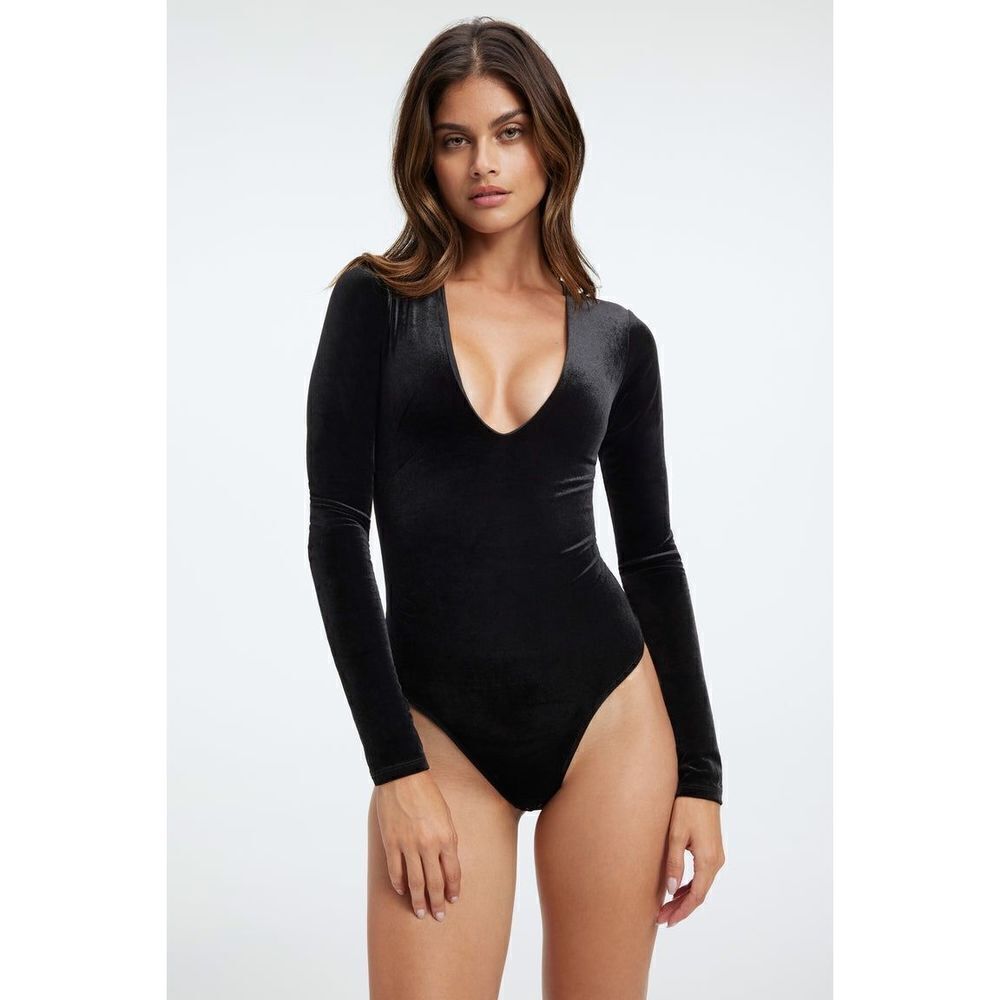 ✨VELVET V-NECK BODYSUIT✨